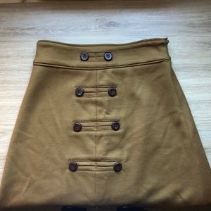 Sz 2. DVF Knee Length skirt with button detail